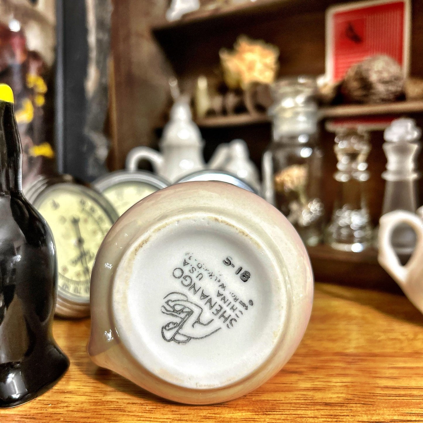 Creamer: Mauve & Cream Color Shenango USA