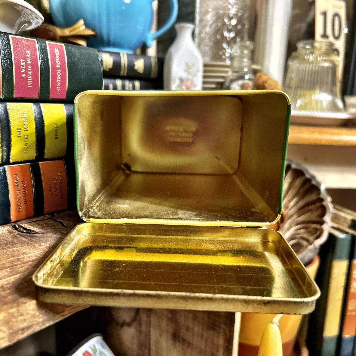 Tin: The Steamship Brand Molasses Candy
