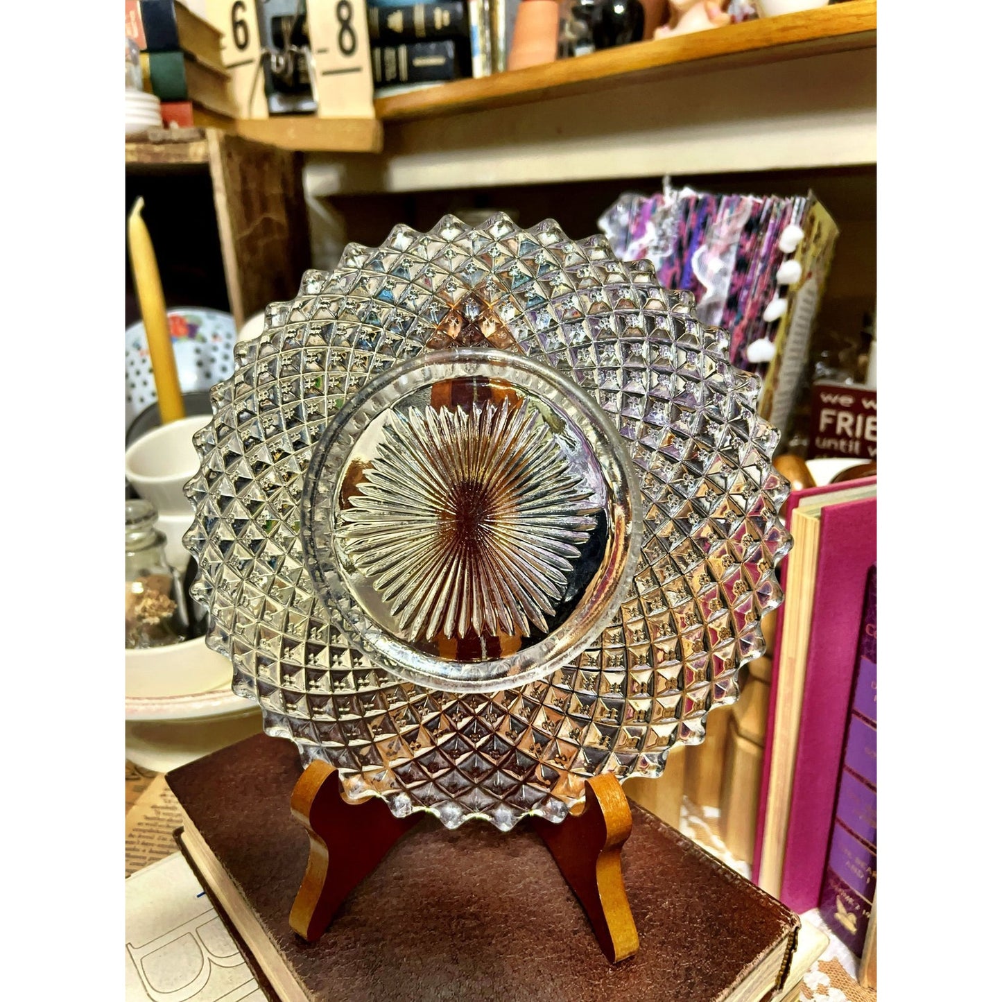 Vintage Westmoreland Clear Glass Diamond Pattern ( 365 Glower )