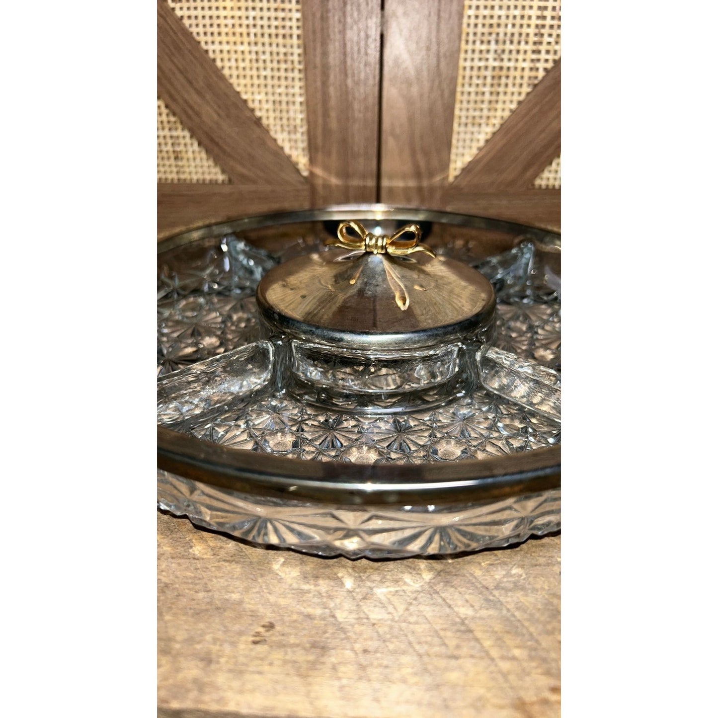Round Glass Serving Tray With Dividers & Sauce Boat