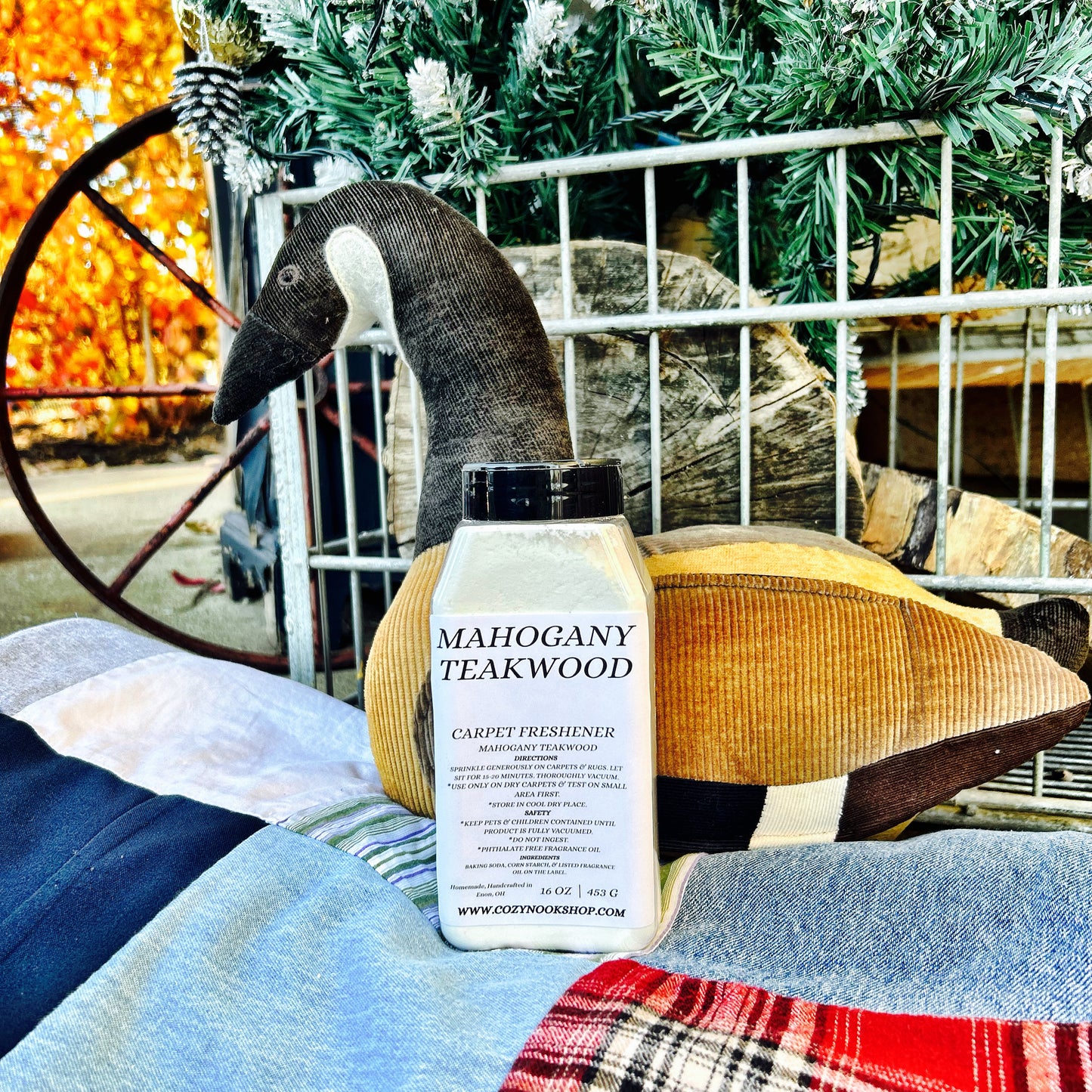 Mahogany Teakwood Carpet Freshener 16 oz