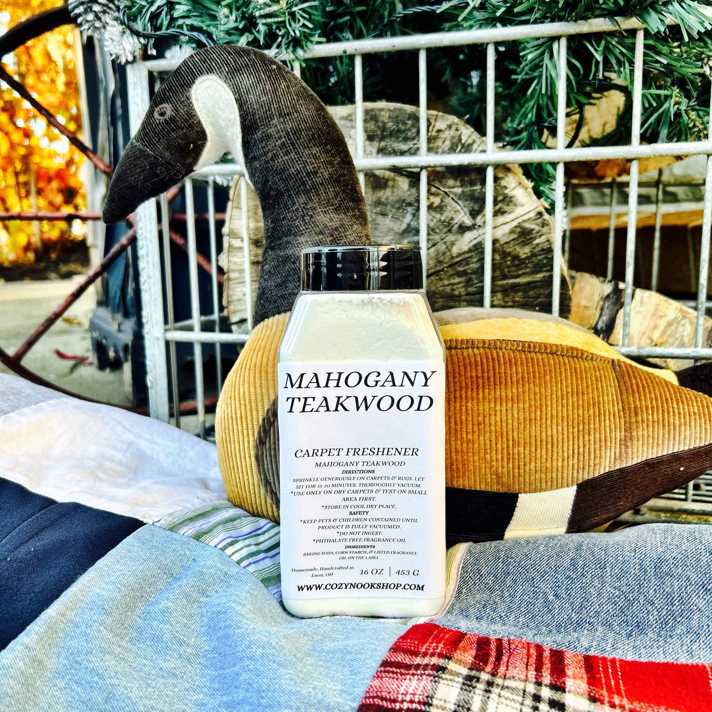 Mahogany Teakwood Carpet Freshener 16 oz