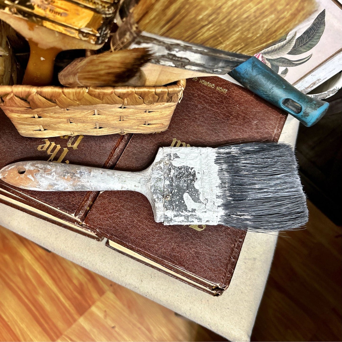 Paint Brush (Wooden handle with White chippy paint)